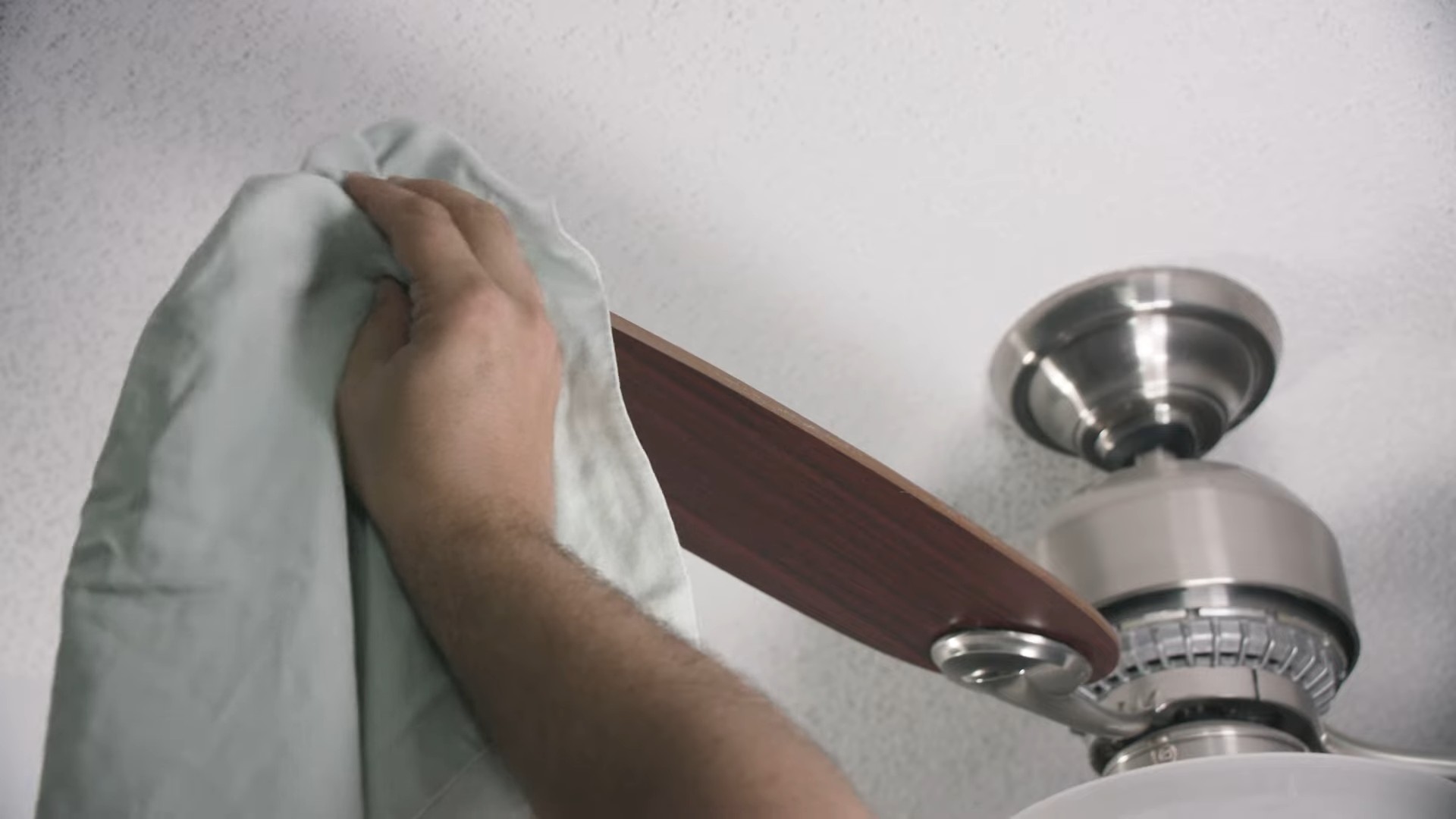 Clean Ceiling Fan Easy